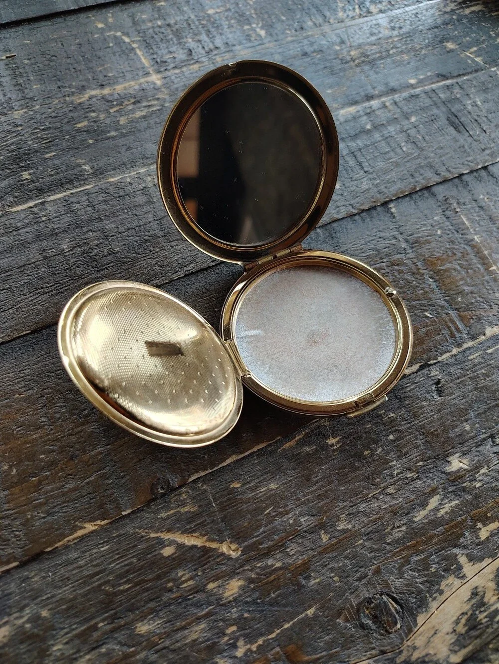 Vintage Stratton Powder Compact Mirror Made in England Art Deco Lady Vanity Gold